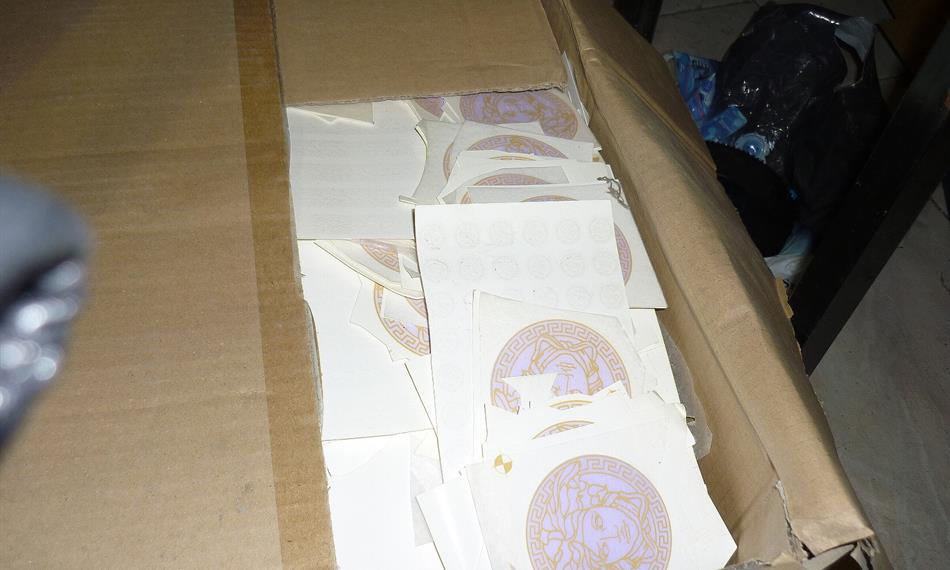 2013-4-23-1054versace (44).jpg